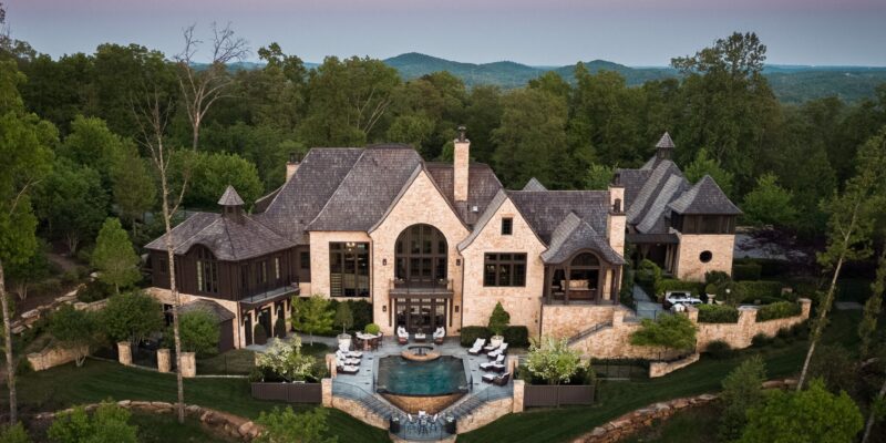 Estate At Mountain Park