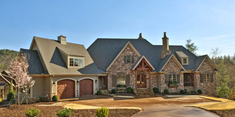 Cliffs Vineyards Lake Home