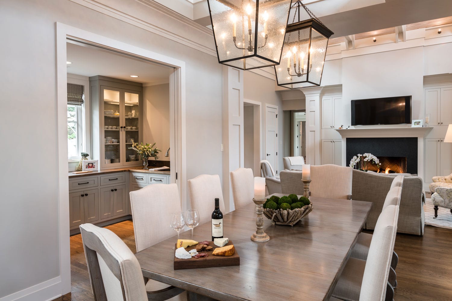 Keowee Falls Getaway Dining Room