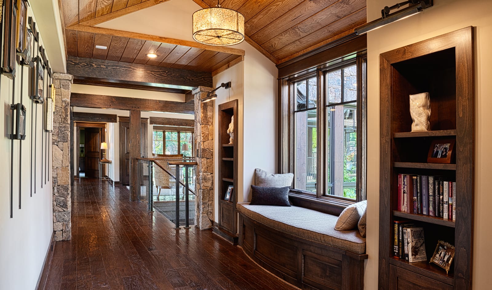 Lakeside lodge
