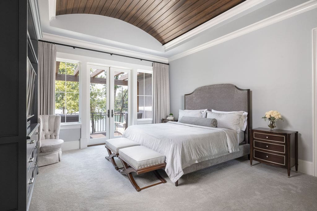 Castle on the Lake Bedroom